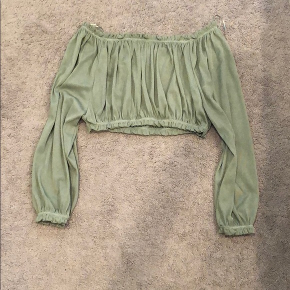 Green crop top - Picture 1 of 1